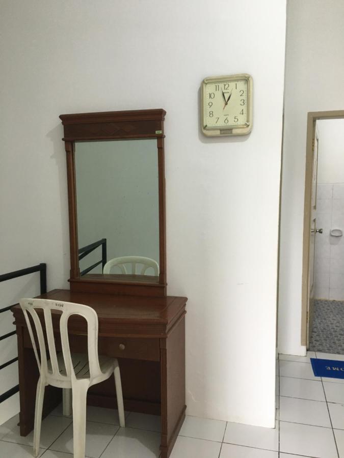 Villa Bukit Indah Berastagi Eksteriør billede