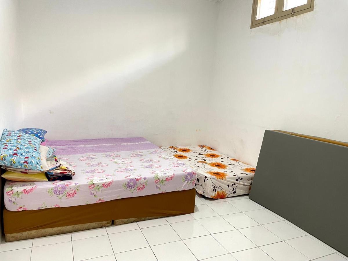Villa Bukit Indah Berastagi Eksteriør billede
